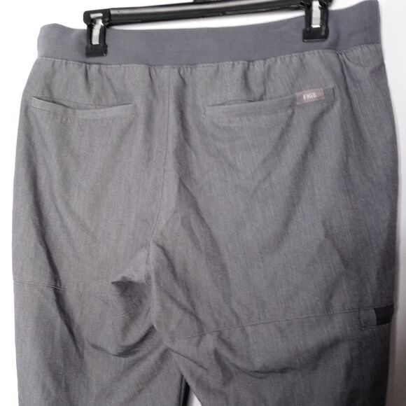 Figs scrub pants size medium - Picture 5 of 8